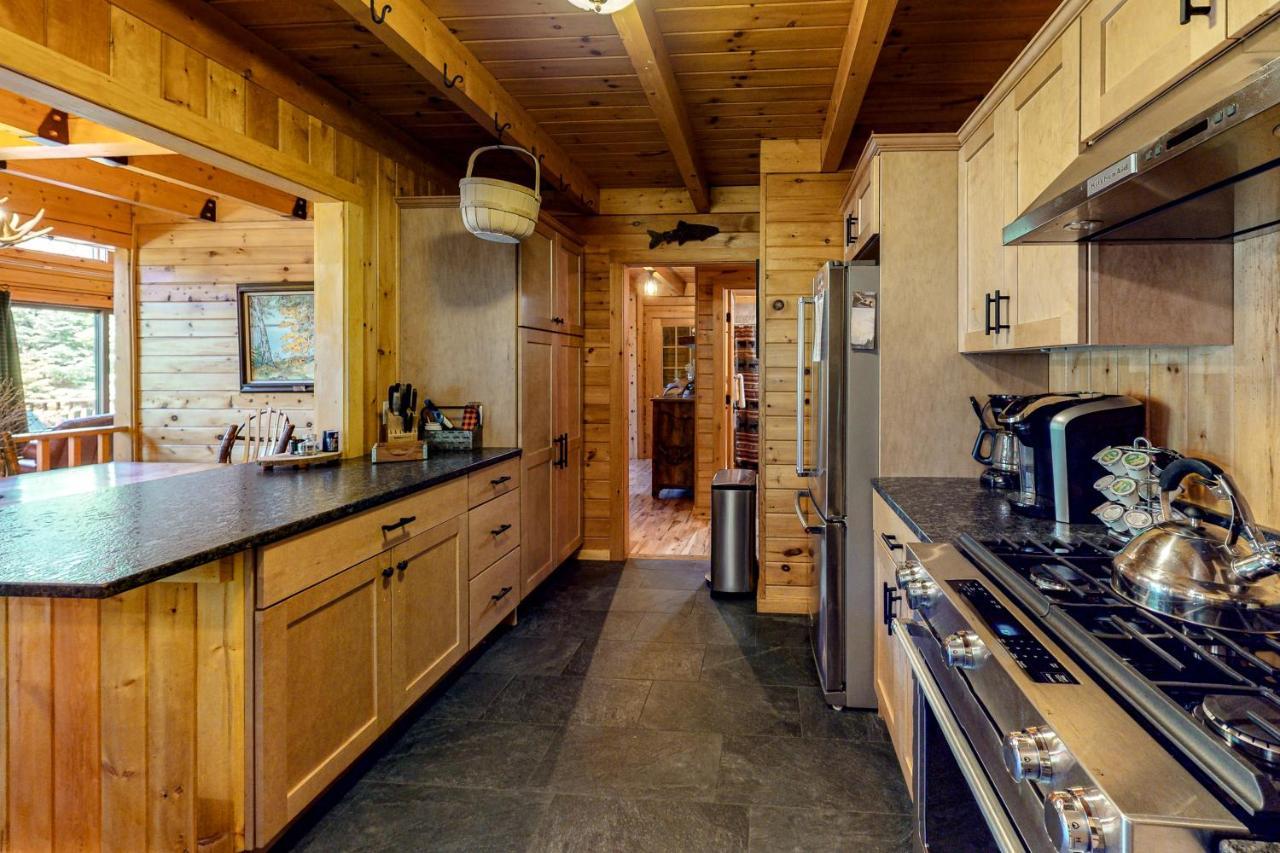 The Highlands Mooseleuk Lodge מראה חיצוני תמונה