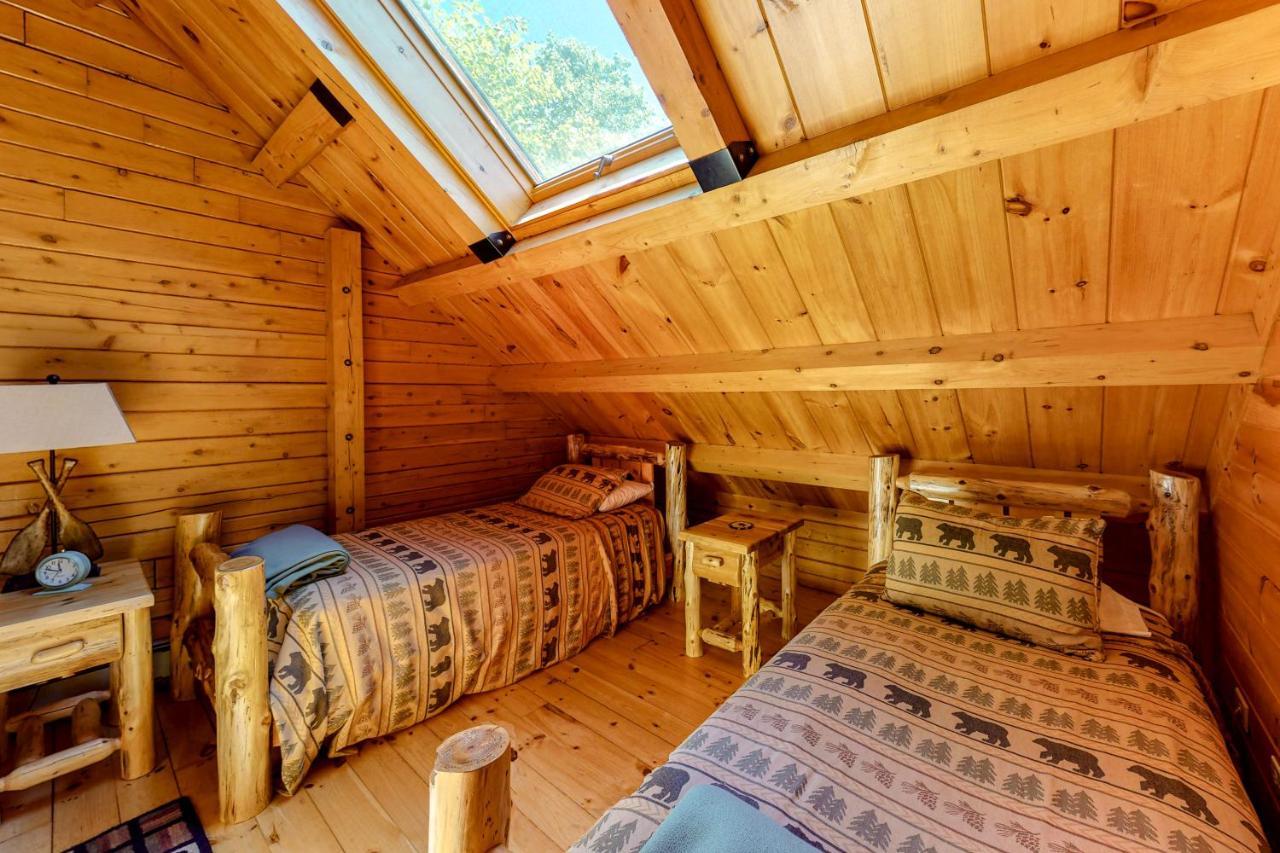 The Highlands Mooseleuk Lodge מראה חיצוני תמונה