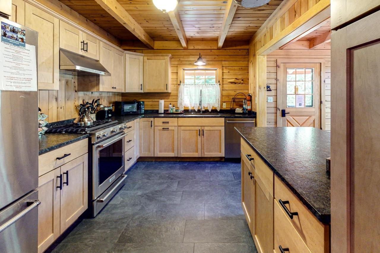 The Highlands Mooseleuk Lodge מראה חיצוני תמונה