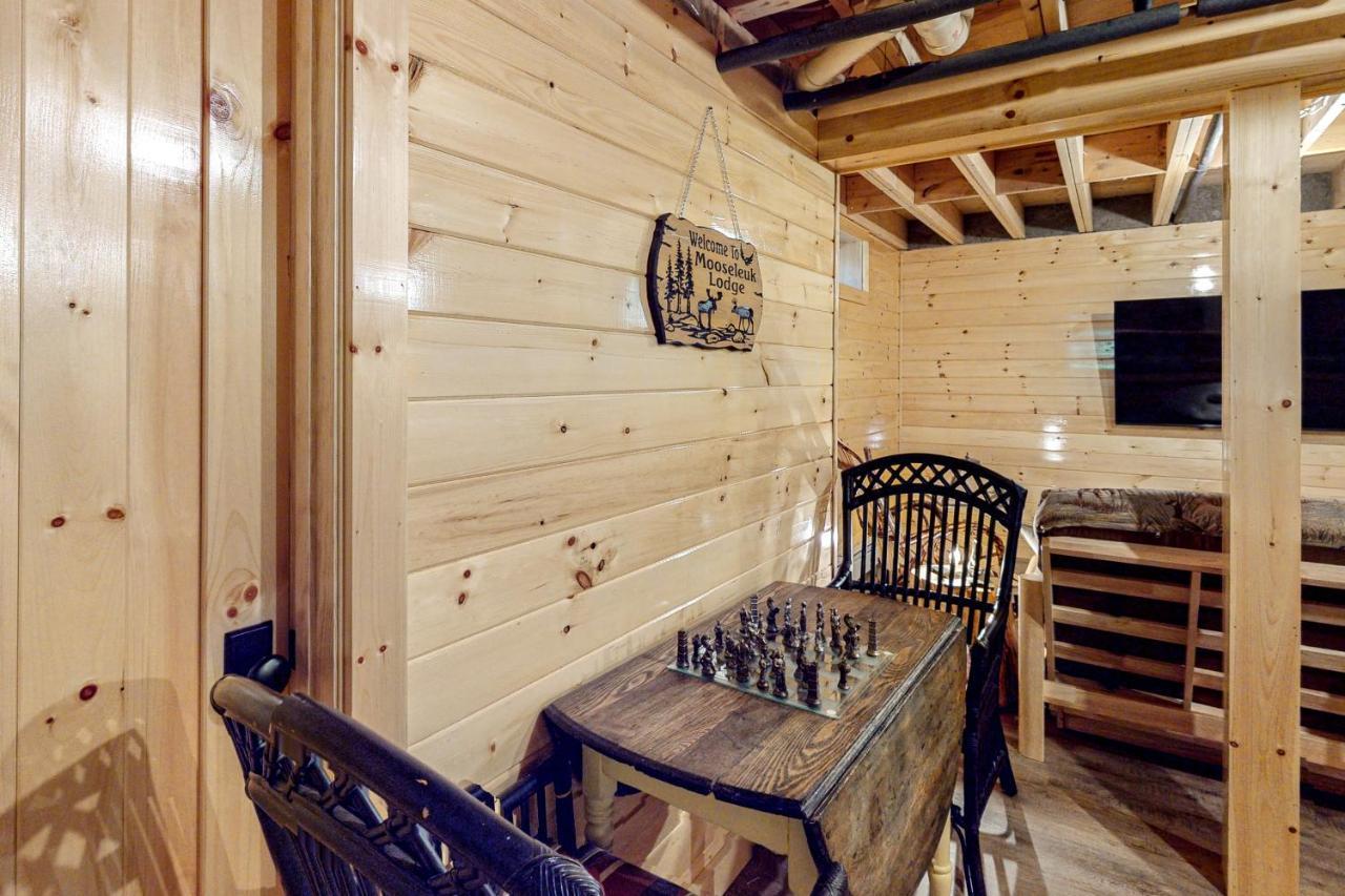 The Highlands Mooseleuk Lodge מראה חיצוני תמונה